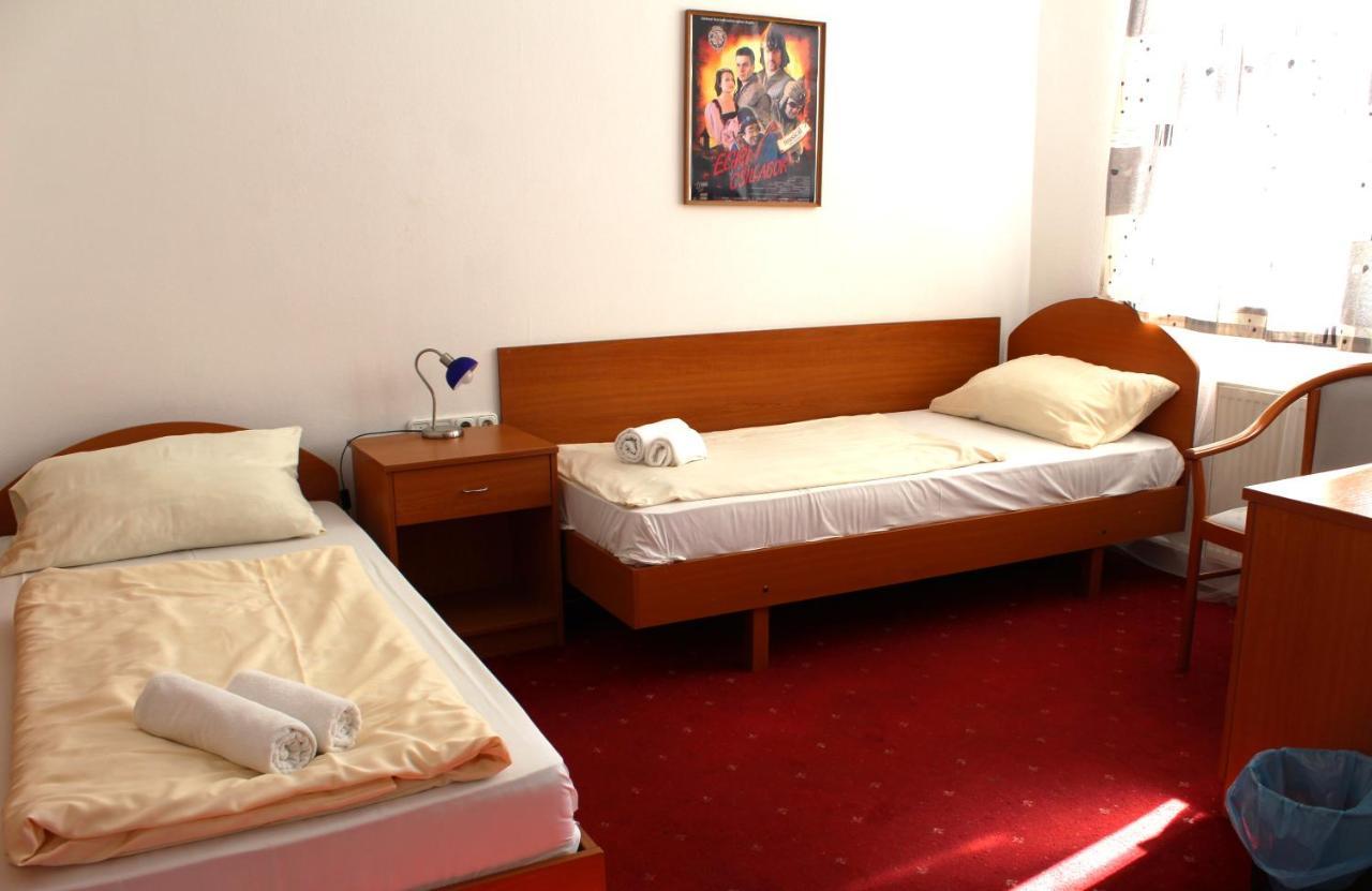 Broadway City Guesthouse Budapest Exterior photo