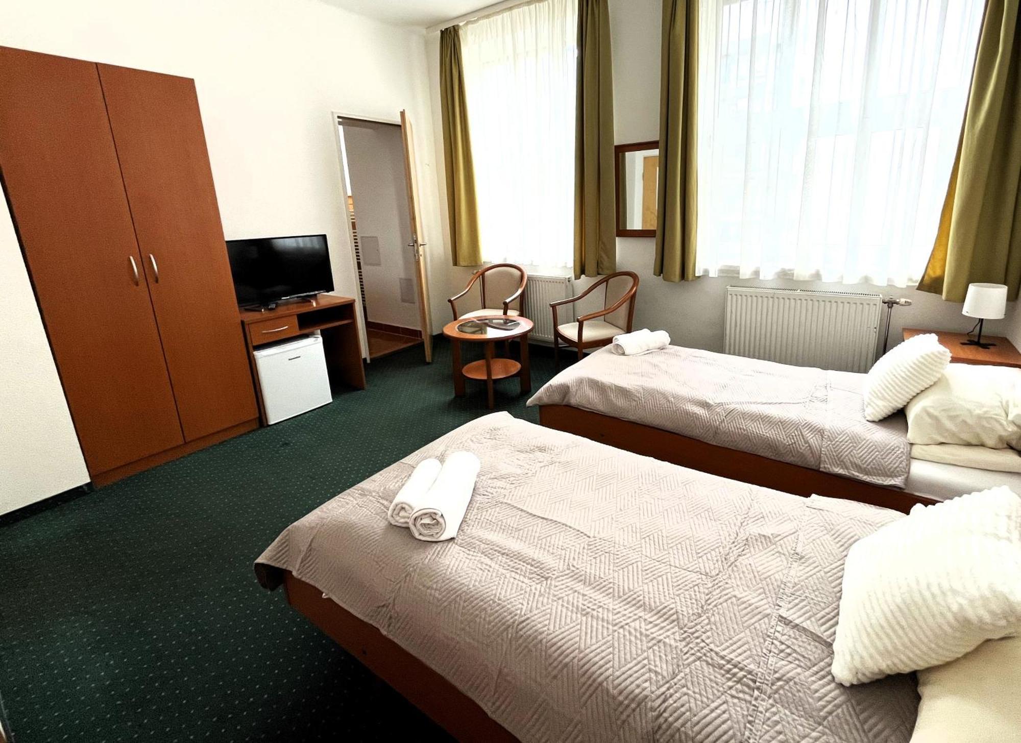 Broadway City Guesthouse Budapest Exterior photo