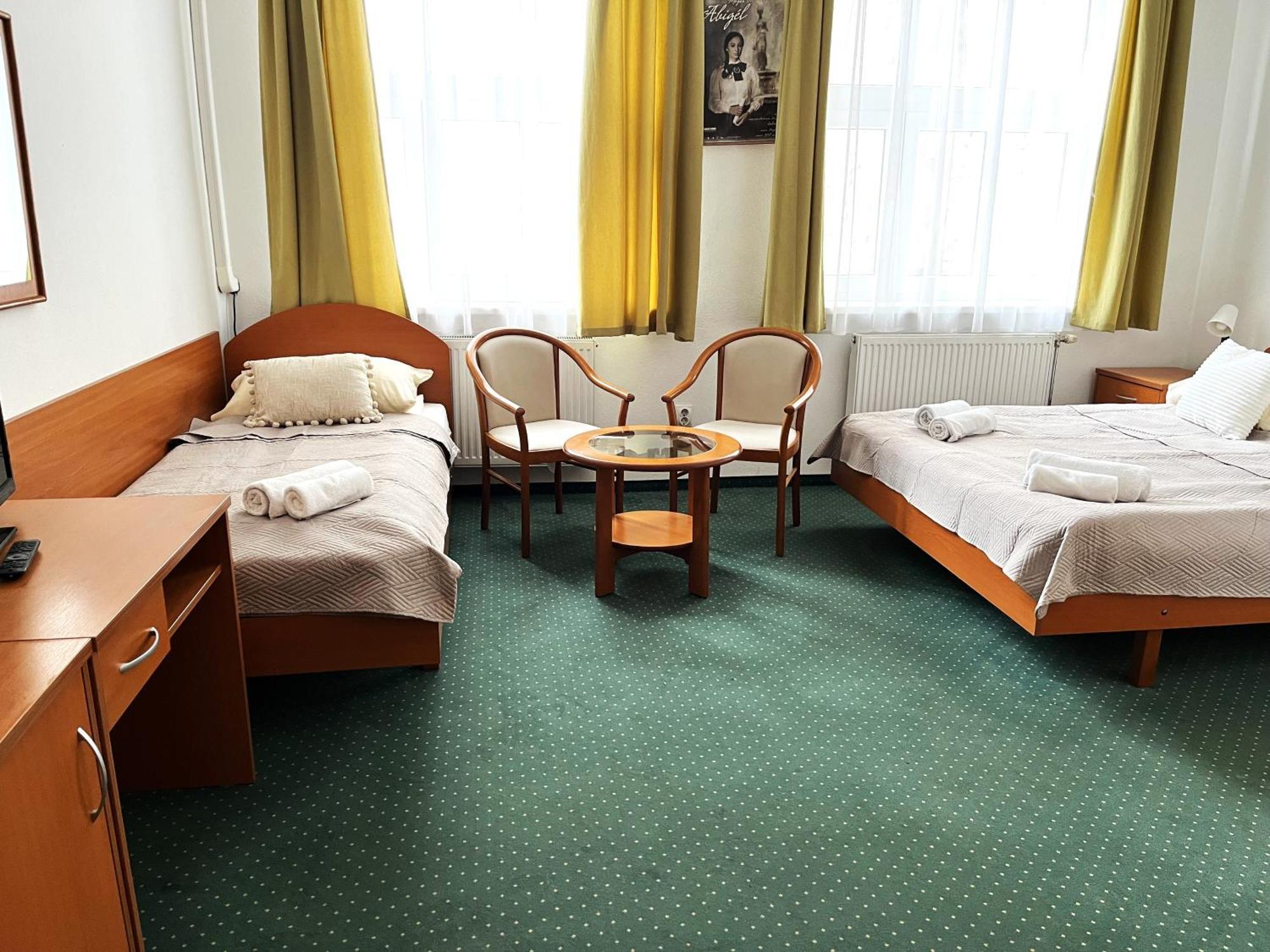 Broadway City Guesthouse Budapest Exterior photo